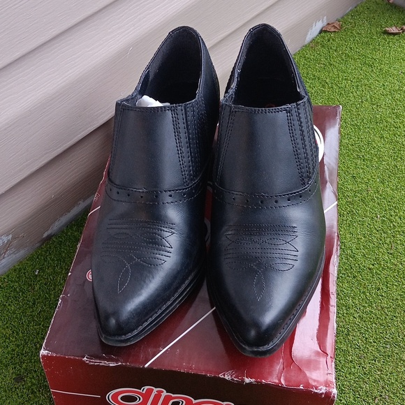 DINGO: Women’s Size 9 Black, Western, Ankle Low Boots, Booties, Slip Ons Leather - Picture 2 of 5